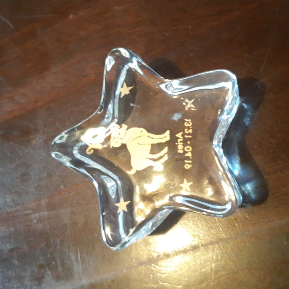 Glass Star shape Aries Shelf sitter 3" - Picture 2 of 3